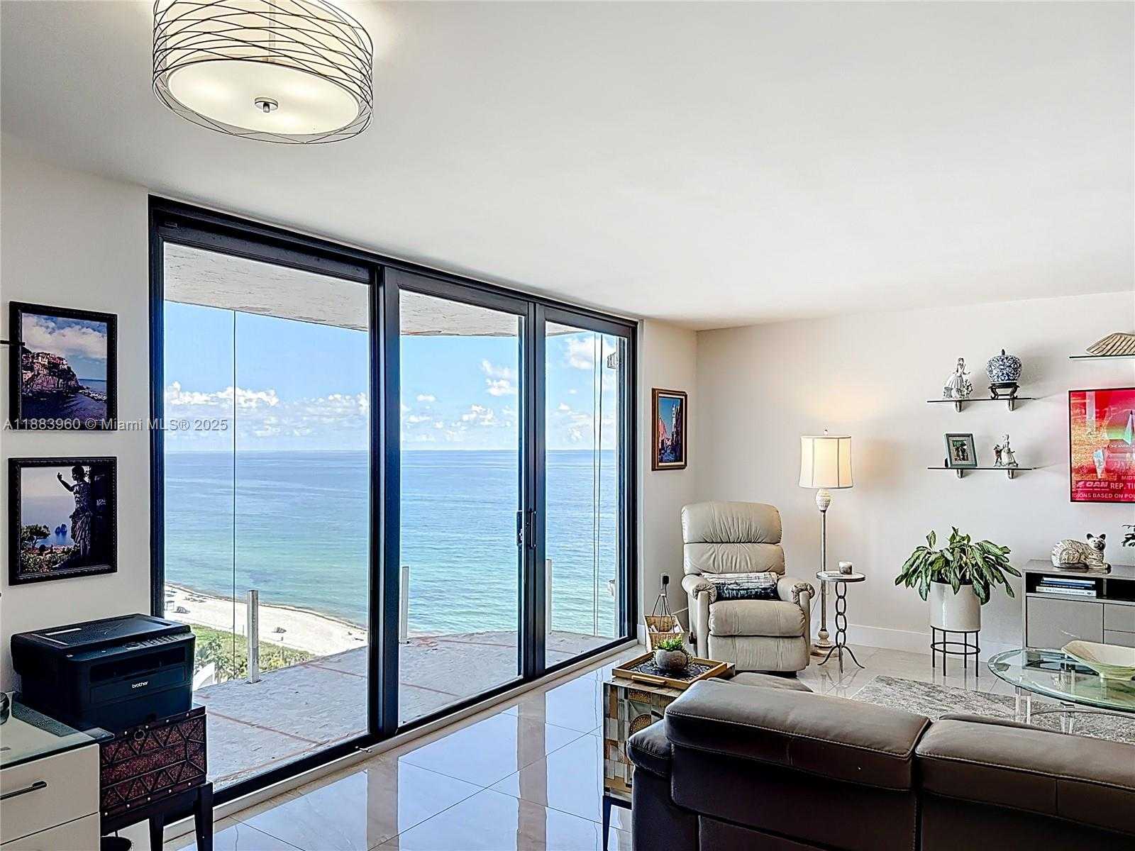 Small Image of 6061 COLLINS AVE #20C, Miami Beach Number 3