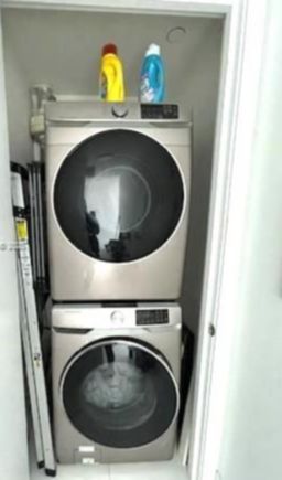 Small Image of 1040 BISCAYNE BLVD #1905, Miami Number 11