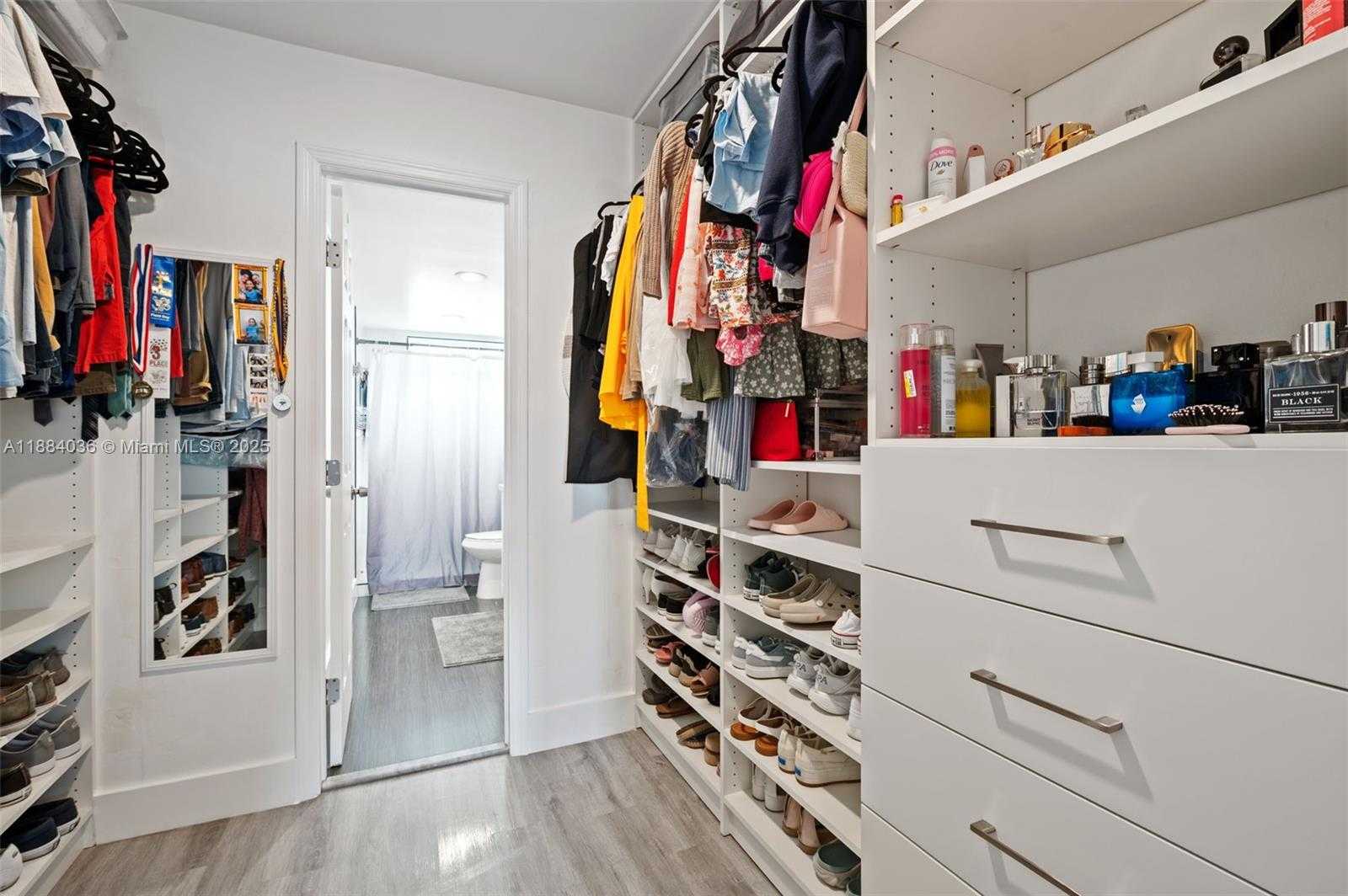 Small Image of 9373 FONTAINEBLEAU BLVD #K212, Miami Number 19
