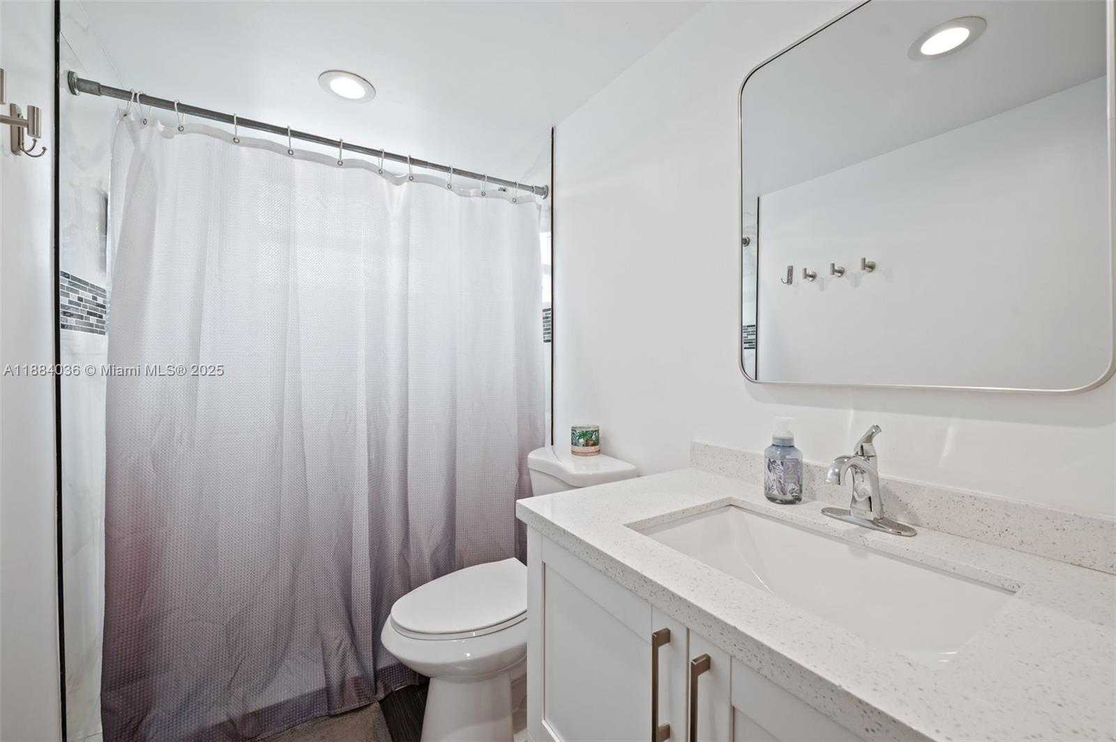 Small Image of 9373 FONTAINEBLEAU BLVD #K212, Miami Number 20