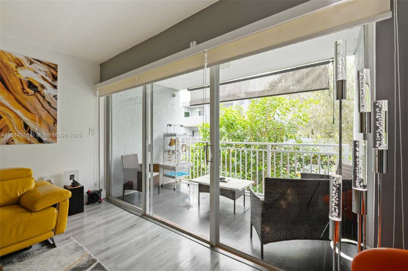 Small Image of 9373 FONTAINEBLEAU BLVD #K212, Miami Number 7