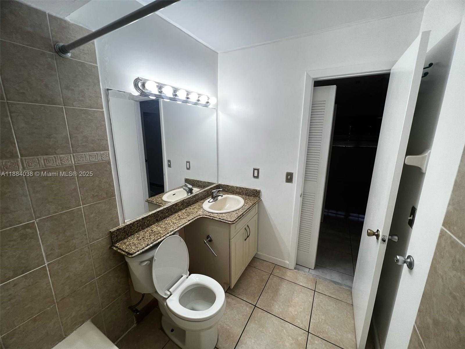 Small Image of 13345 SOUTH WEST 59TH LN, Miami Number 22