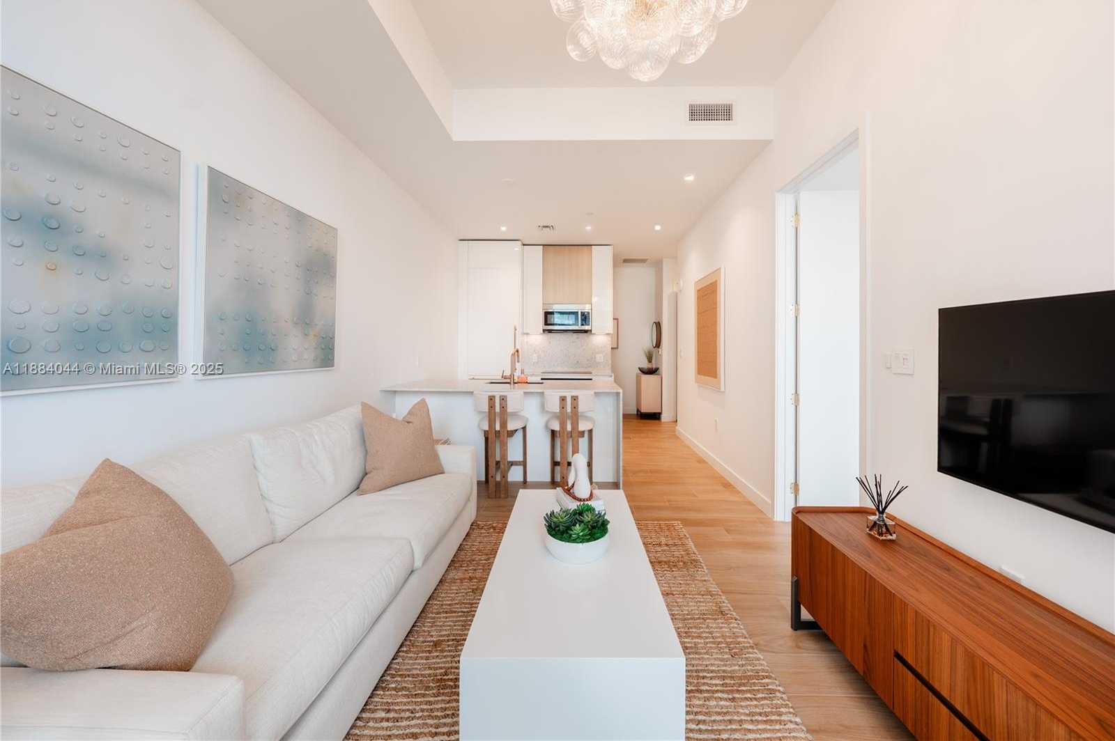Small Image of 2655 SOUTH BAYSHORE DR #1007, Miami Number 7