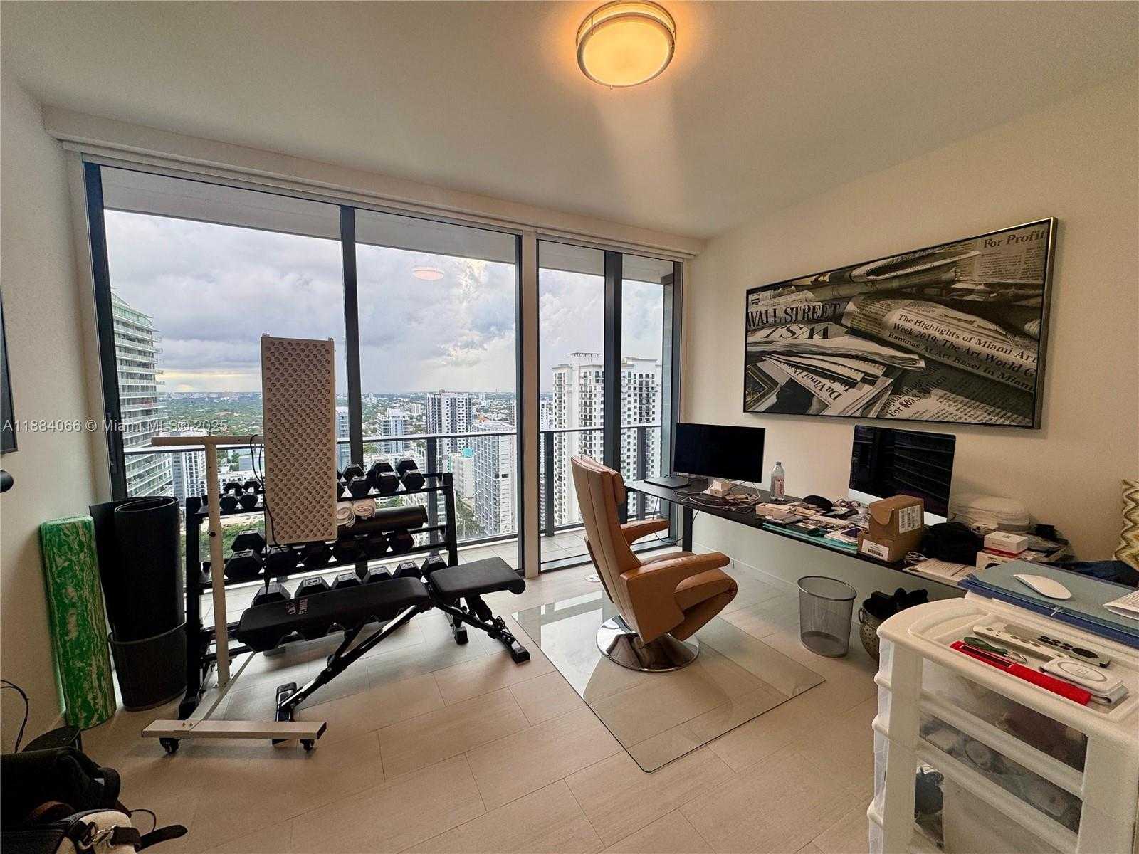 Small Image of 1000 BRICKELL PLZ #3302, Miami Number 21