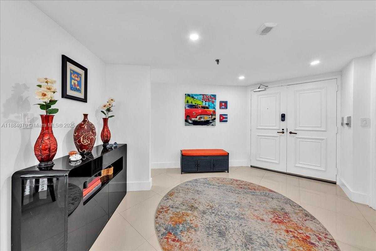 Small Image of 520 BRICKELL KEY DR #A621, Miami Number 56