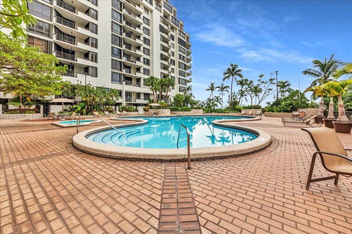 Small Image of 520 BRICKELL KEY DR #A621, Miami Number 63