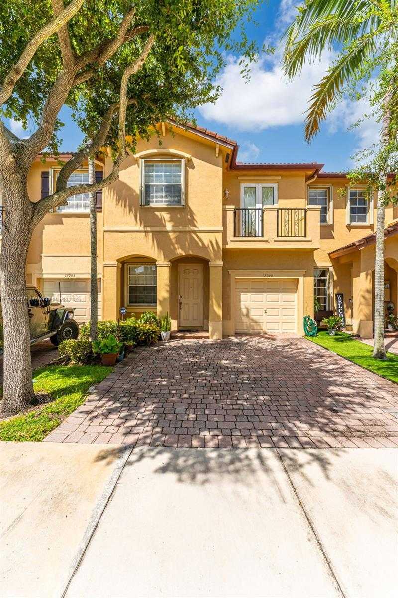 Small Image of 12979 SOUTH WEST 133RD ST, Miami Number 2