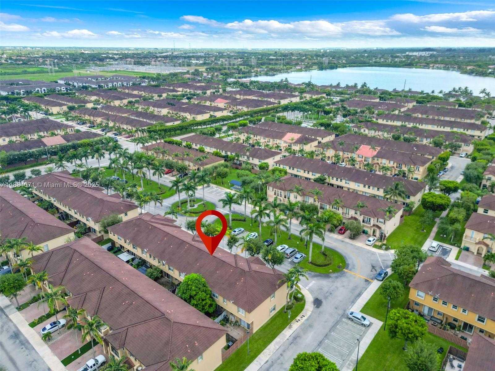 Small Image of 12979 SOUTH WEST 133RD ST, Miami Number 29