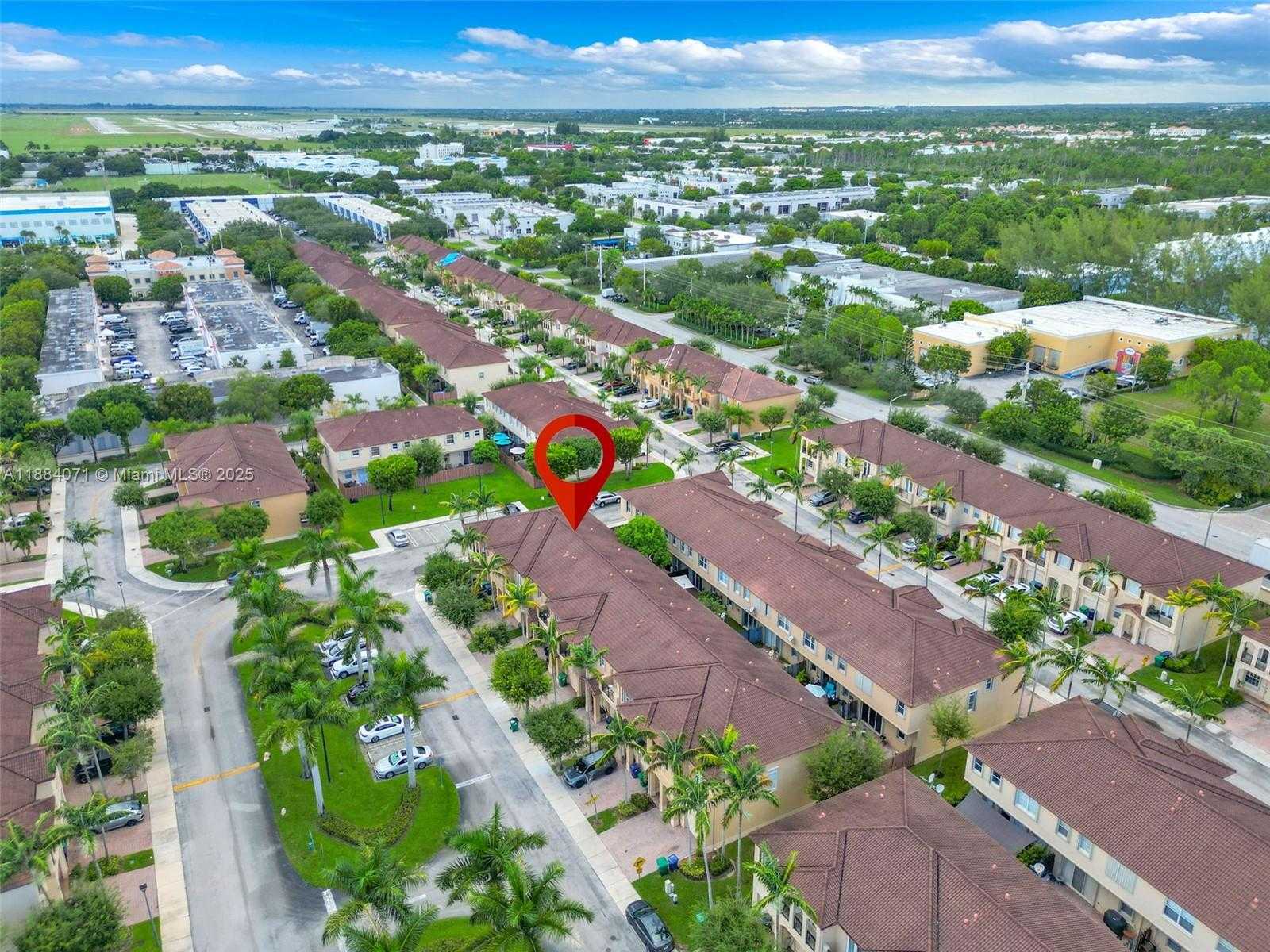 Small Image of 12979 SOUTH WEST 133RD ST, Miami Number 32
