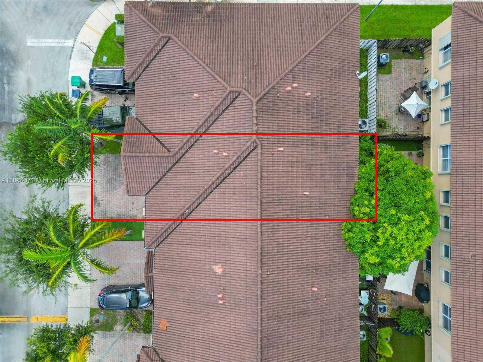 Small Image of 12979 SOUTH WEST 133RD ST, Miami Number 38