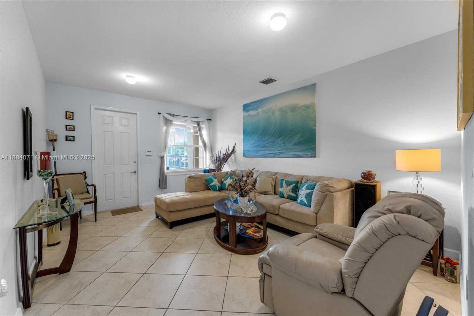 Small Image of 12979 SOUTH WEST 133RD ST, Miami Number 5