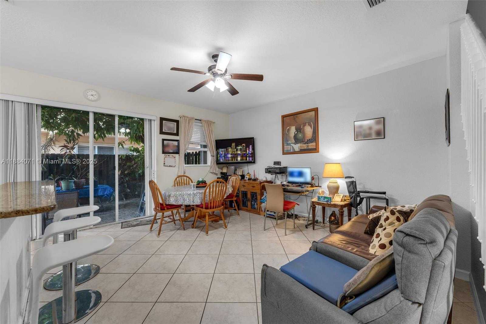 Small Image of 12979 SOUTH WEST 133RD ST, Miami Number 6