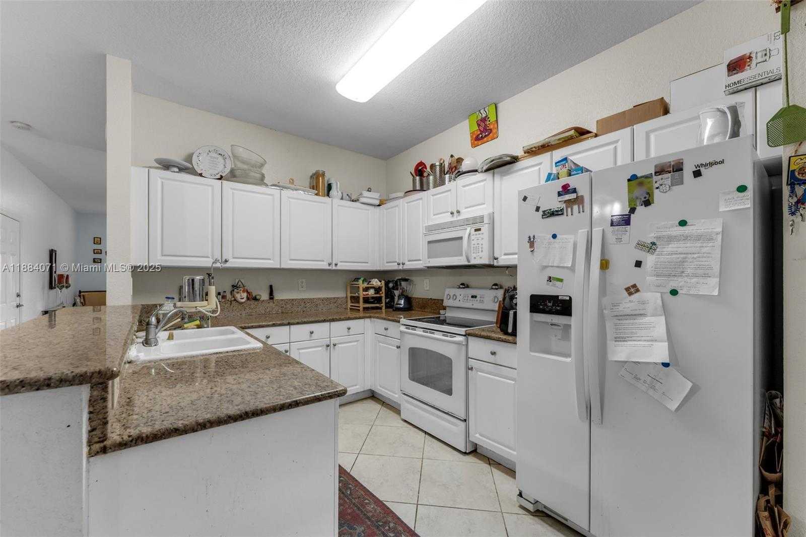 Small Image of 12979 SOUTH WEST 133RD ST, Miami Number 9