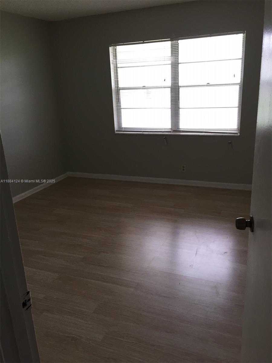 Small Image of 182 MARKHAM I #182, Deerfield Beach Number 7