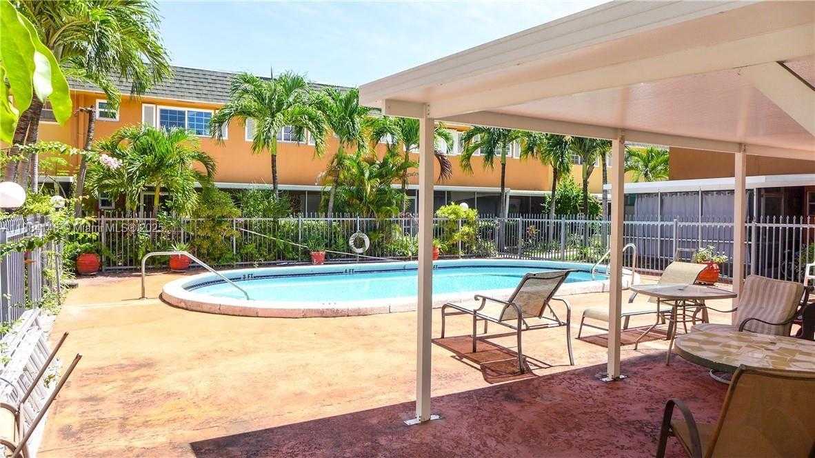 Small Image of 2200 MONROE ST #23, Hollywood Number 6