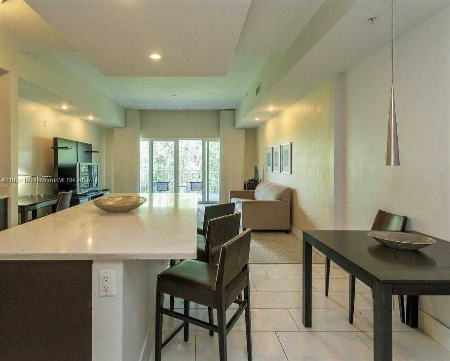 Small Image of 5300 NORTH WEST 87TH AVE #701, Doral Number 2