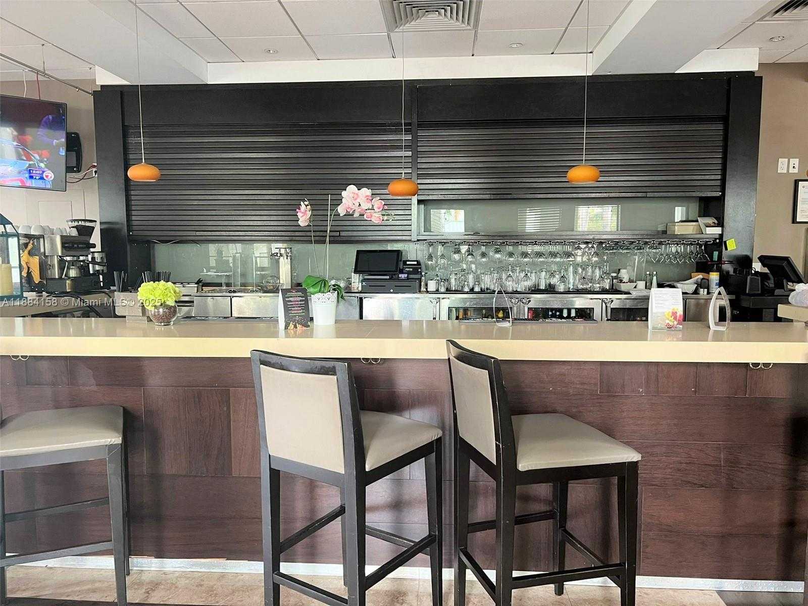 Small Image of 5300 NORTH WEST 87TH AVE #701, Doral Number 7