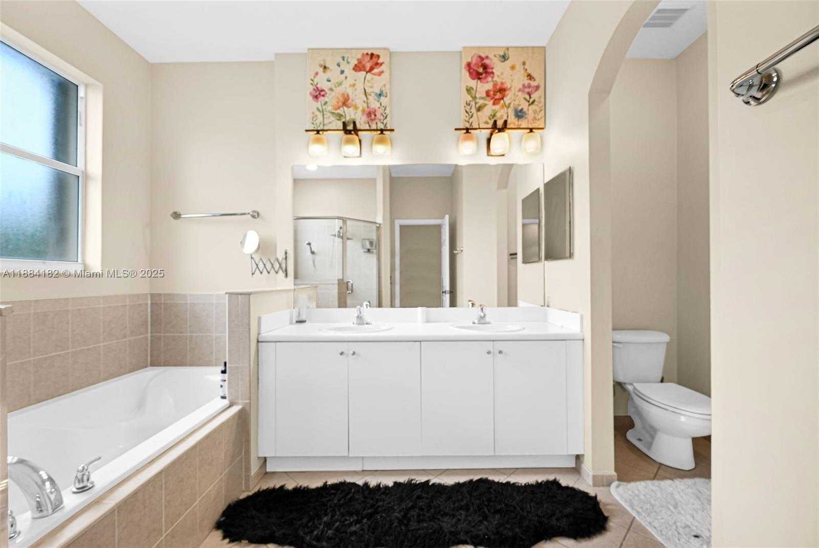 Small Image of 12965 SOUTH WEST 133RD TER, Miami Number 25