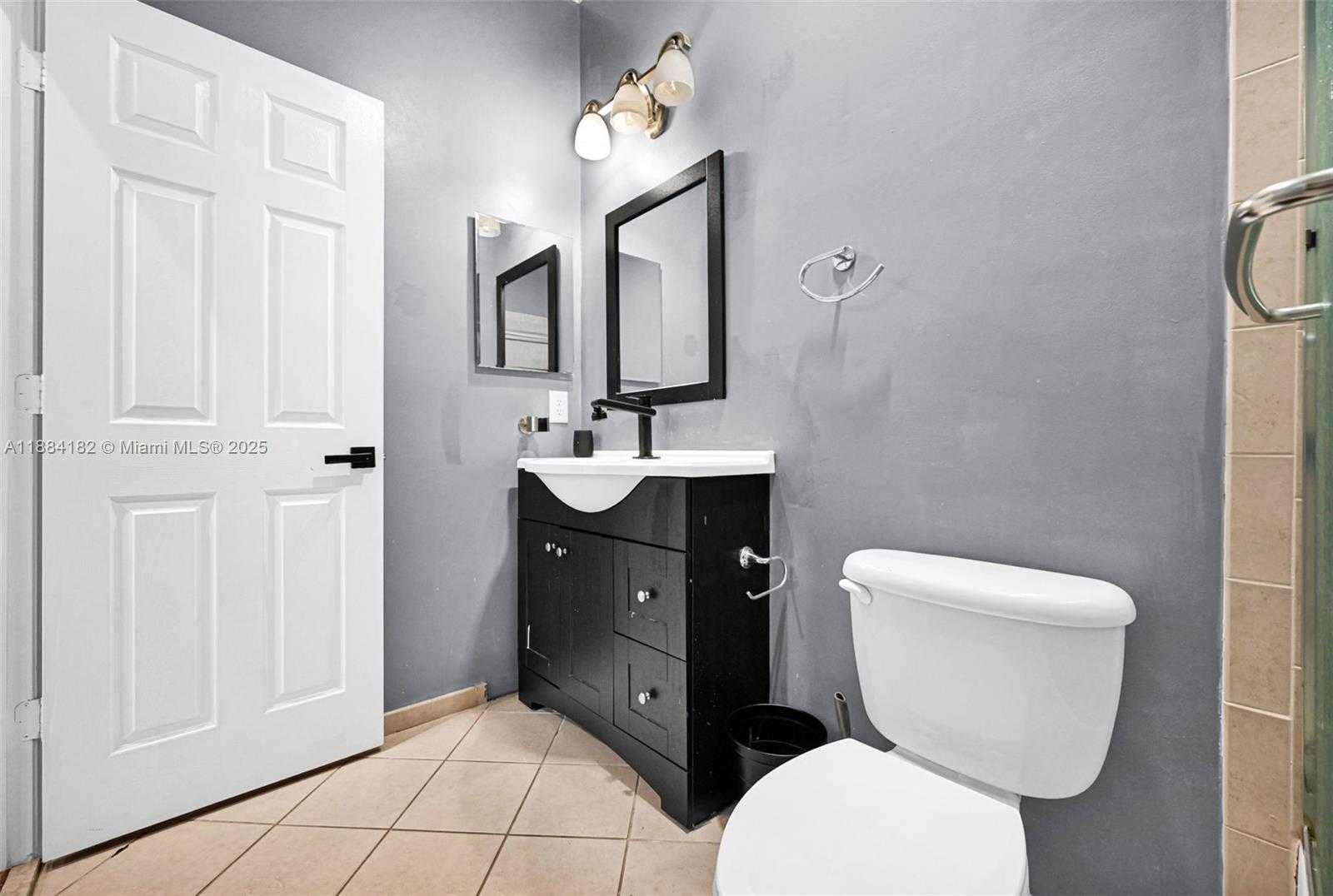Small Image of 12965 SOUTH WEST 133RD TER, Miami Number 36