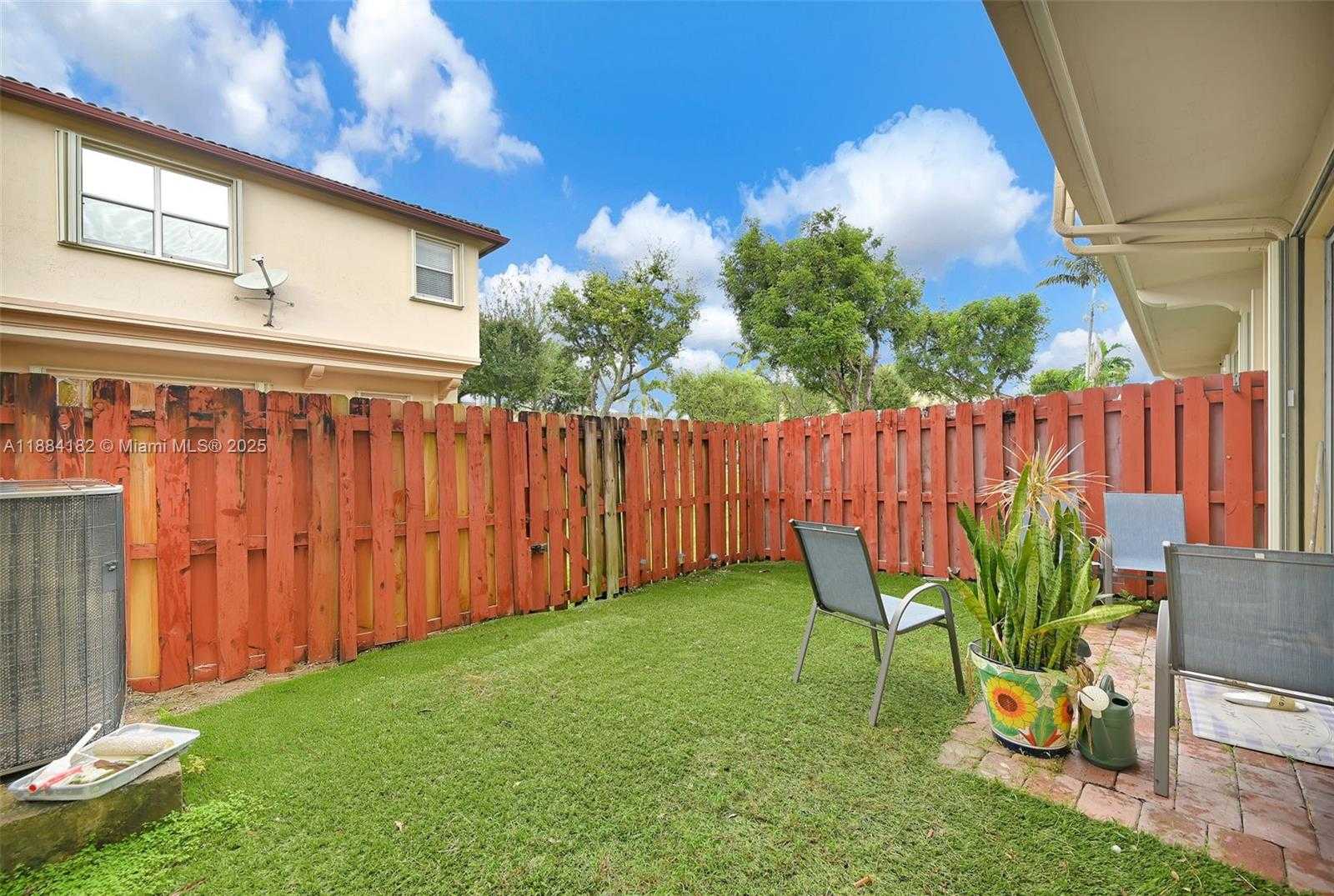 Small Image of 12965 SOUTH WEST 133RD TER, Miami Number 40