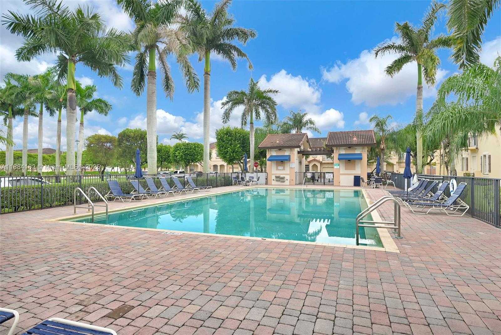 Small Image of 12965 SOUTH WEST 133RD TER, Miami Number 42