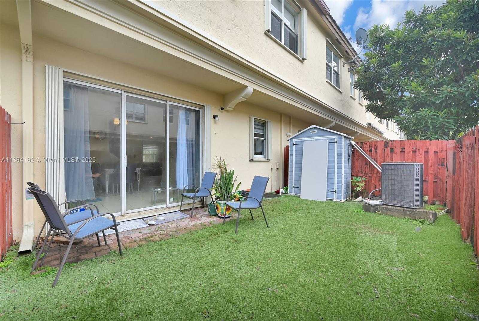 Small Image of 12965 SOUTH WEST 133RD TER, Miami Number 5
