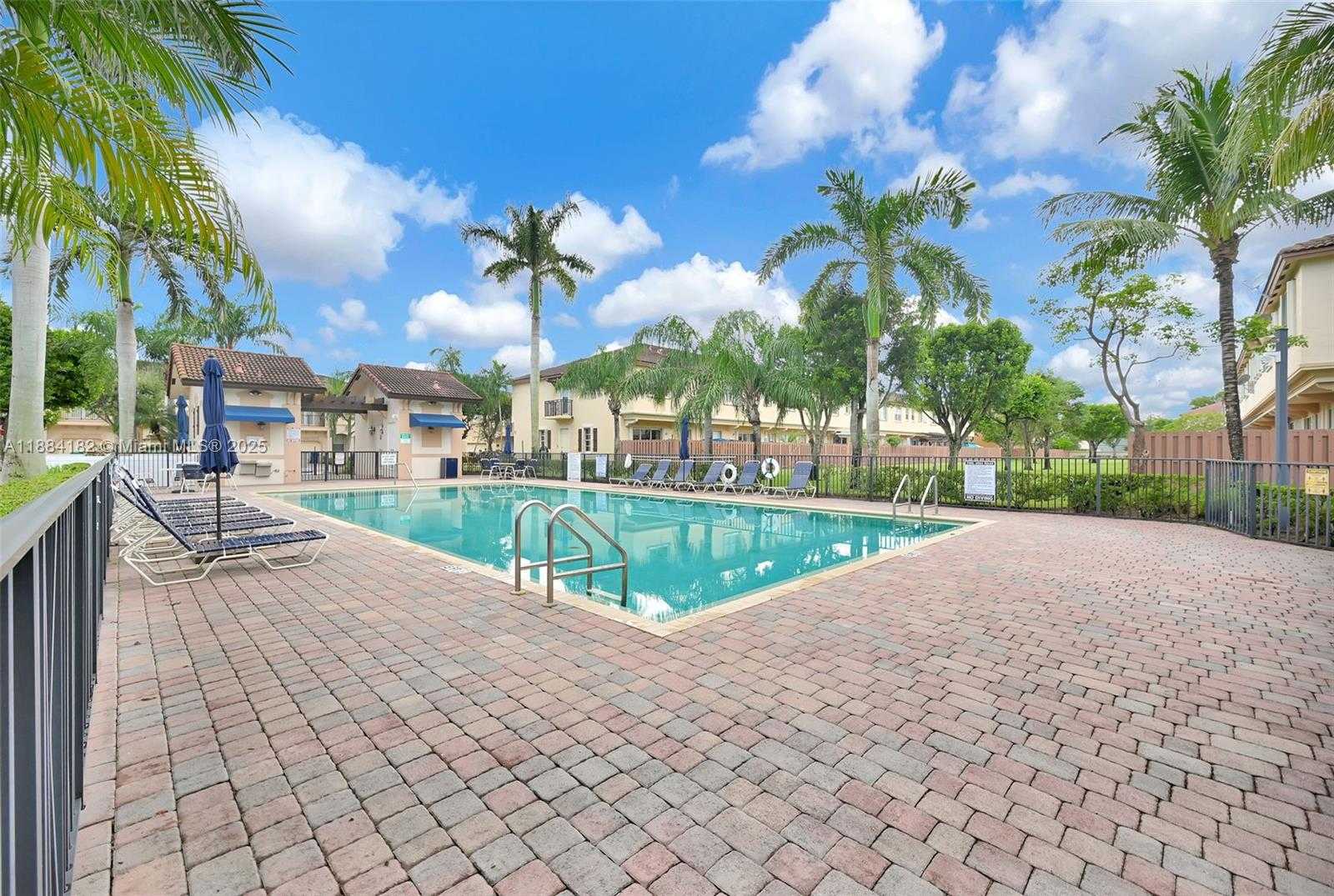 Small Image of 12965 SOUTH WEST 133RD TER, Miami Number 8