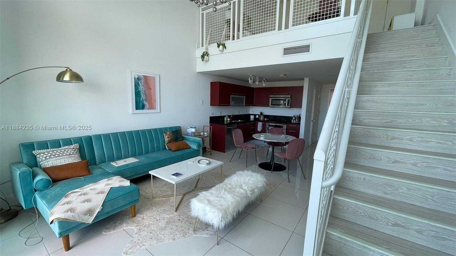 Small Image of 253 NORTH EAST 2ND ST #633, Miami Number 3