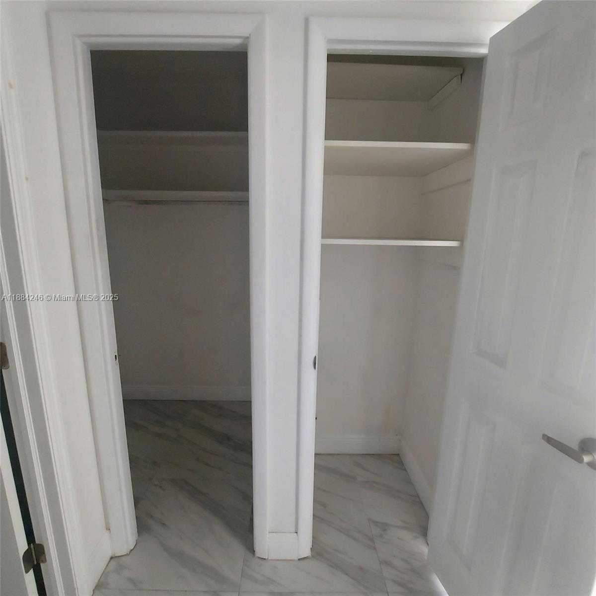 Small Image of 2300 PARK LN #211, Hollywood Number 19