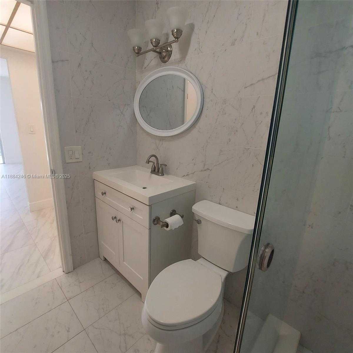 Small Image of 2300 PARK LN #211, Hollywood Number 41