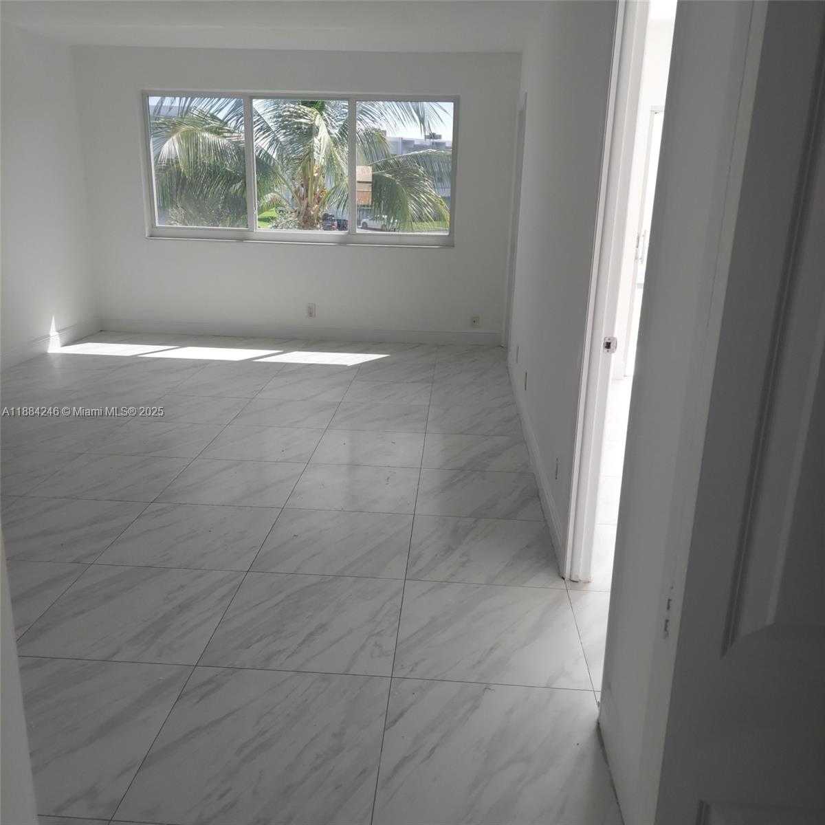 Small Image of 2300 PARK LN #211, Hollywood Number 44