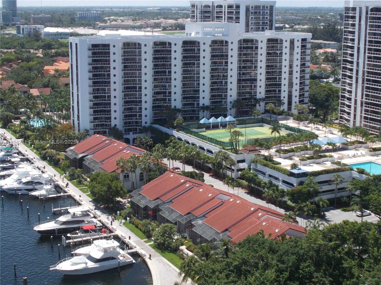 Small Image of 3620 YACHT CLUB DR #503, Aventura Number 12