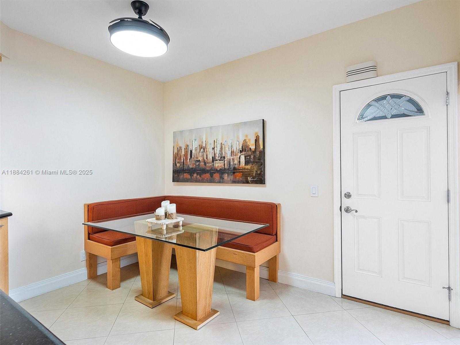 Small Image of 3620 YACHT CLUB DR #503, Aventura Number 30