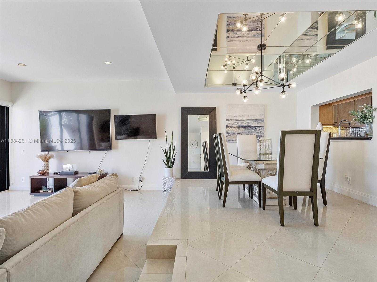 Small Image of 3620 YACHT CLUB DR #503, Aventura Number 48