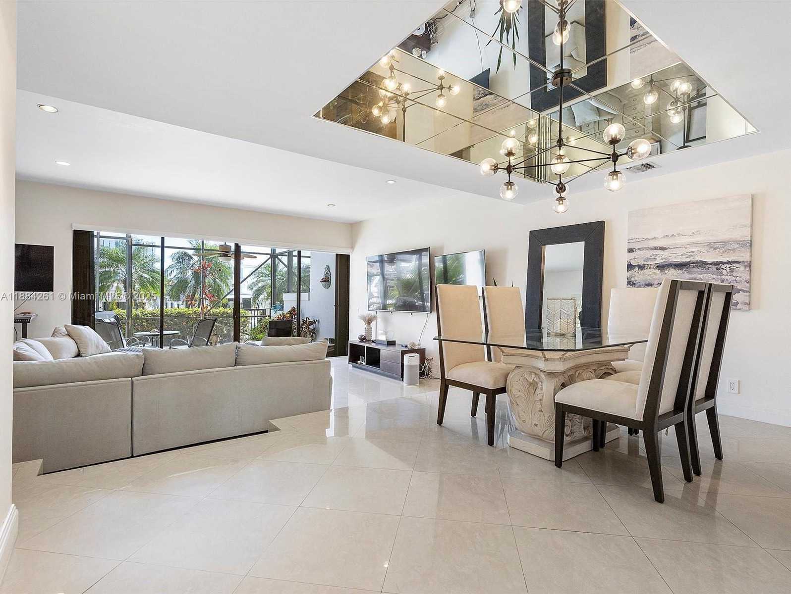 Small Image of 3620 YACHT CLUB DR #503, Aventura Number 49