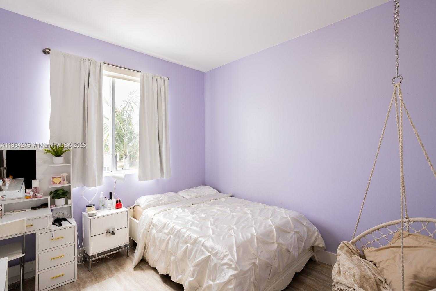 Small Image of 10279 NORTH WEST 72ND ST, Doral Number 15