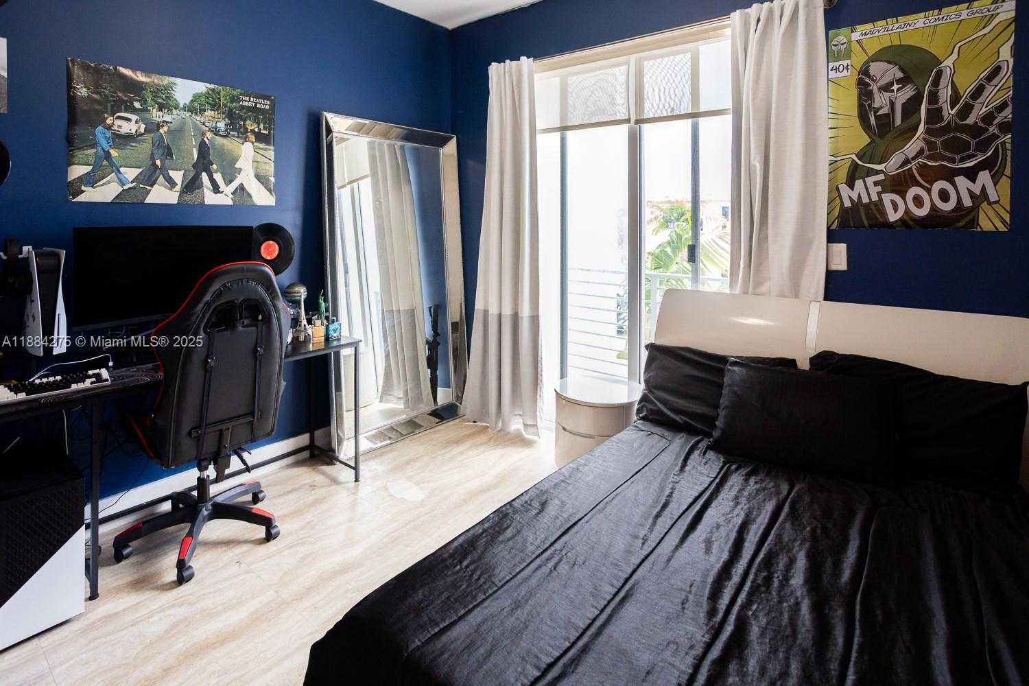 Small Image of 10279 NORTH WEST 72ND ST, Doral Number 17