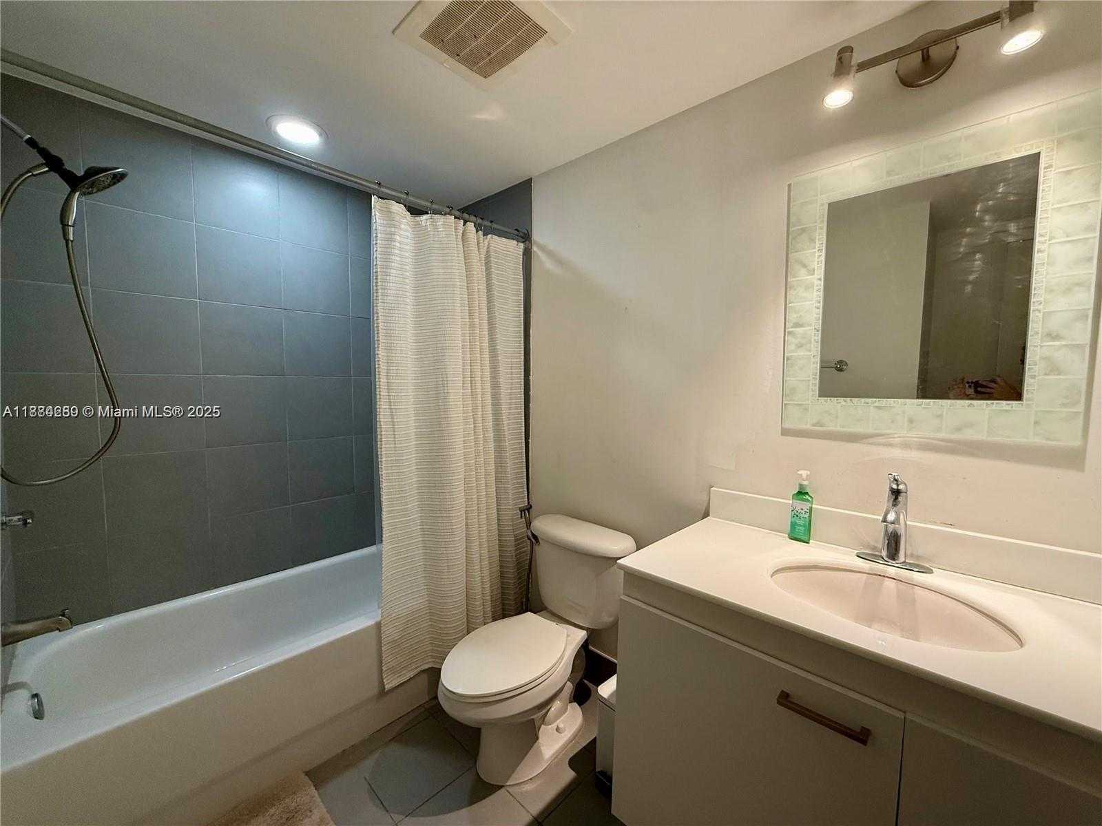 Small Image of 92 SOUTH WEST 3RD ST #1104, Miami Number 10