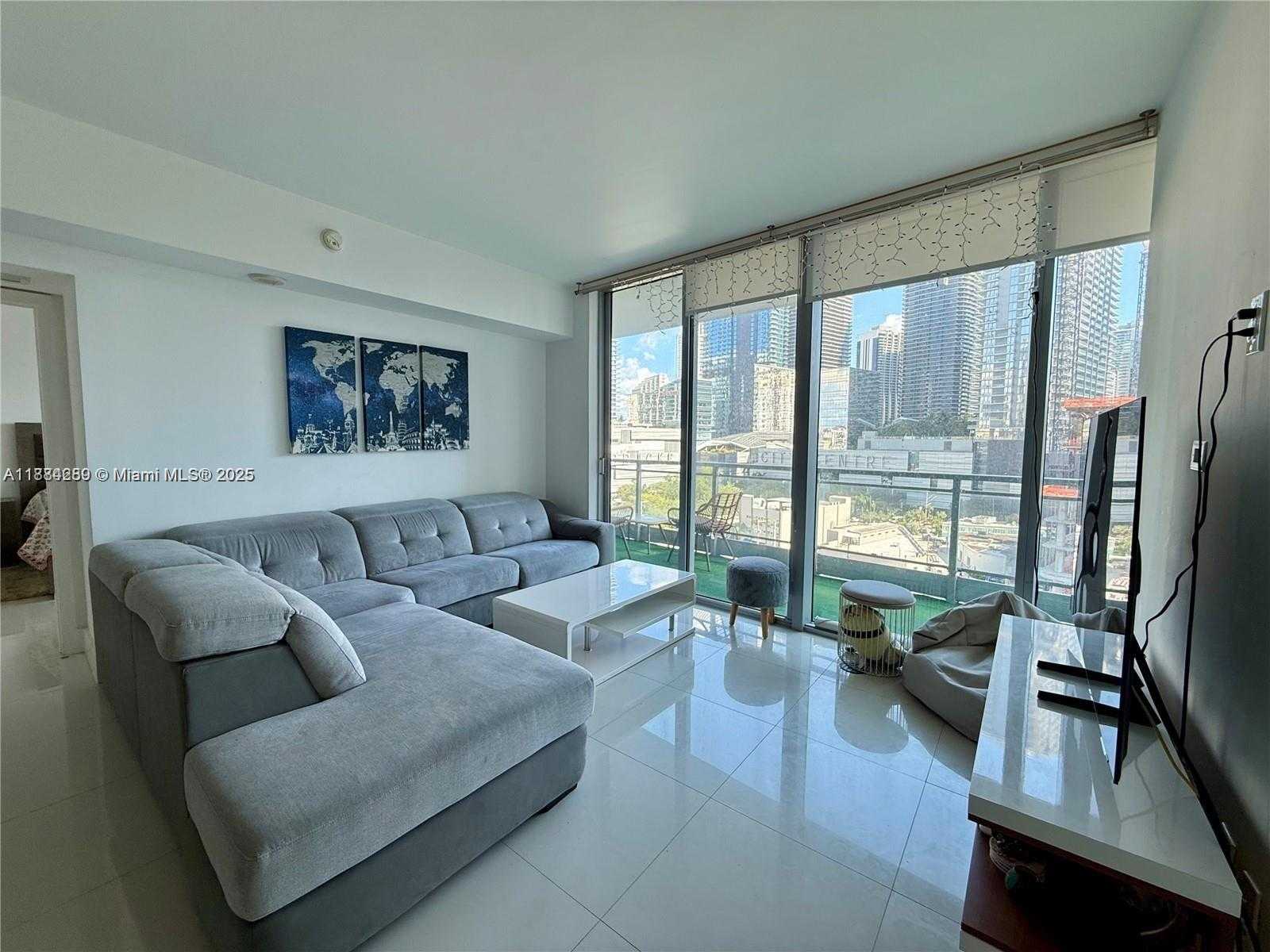 Small Image of 92 SOUTH WEST 3RD ST #1104, Miami Number 3
