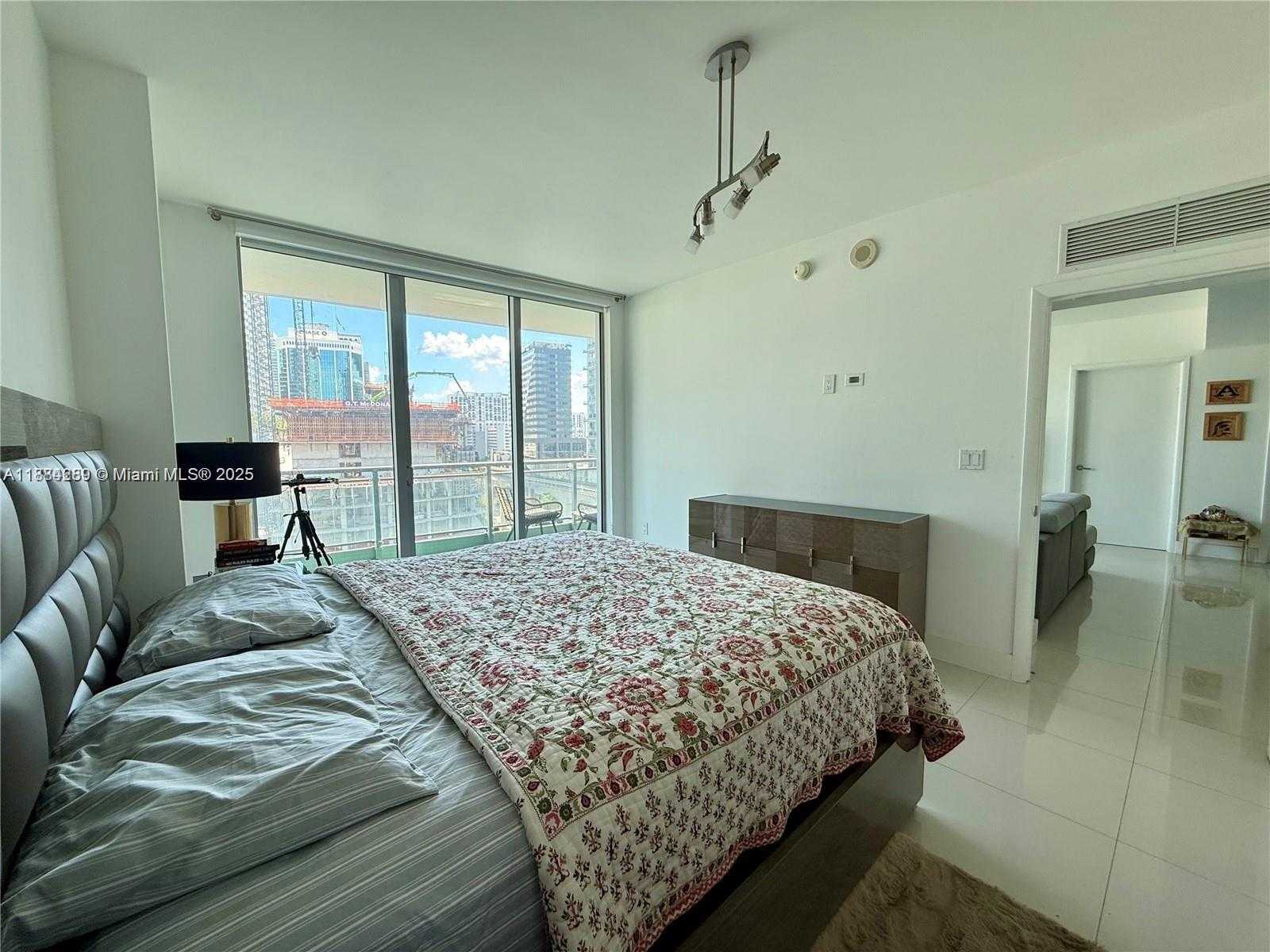Small Image of 92 SOUTH WEST 3RD ST #1104, Miami Number 6