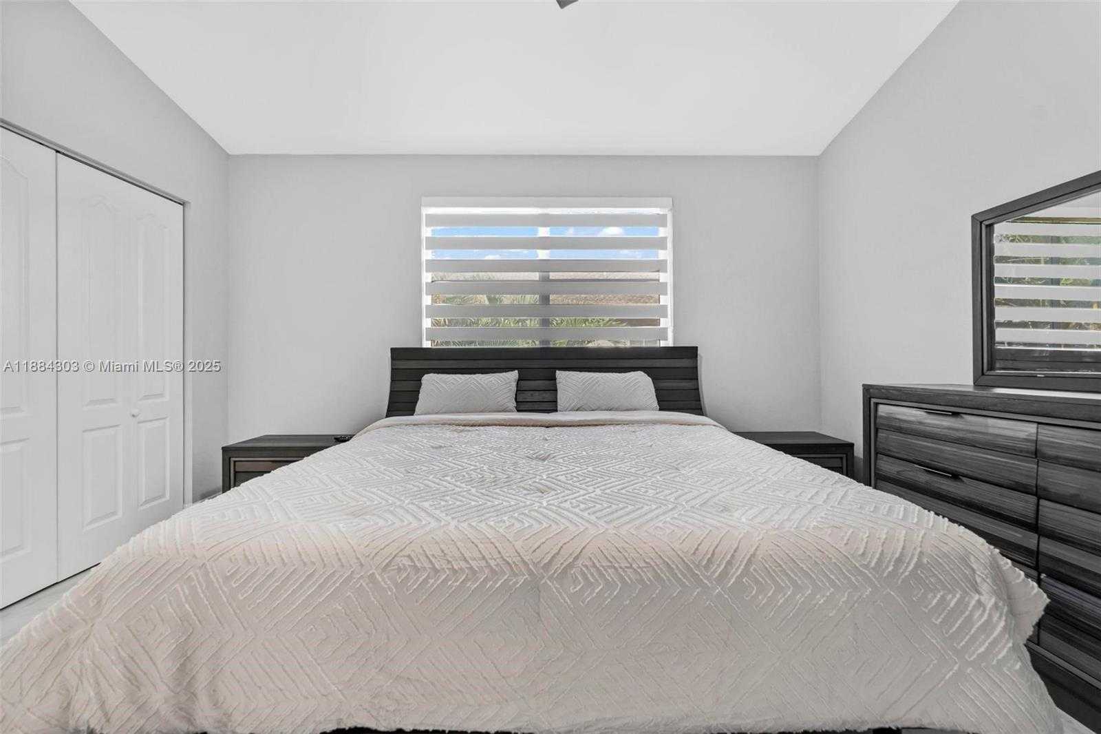 Small Image of 16618 NORTH WEST 71ST AVE, Miami Lakes Number 13