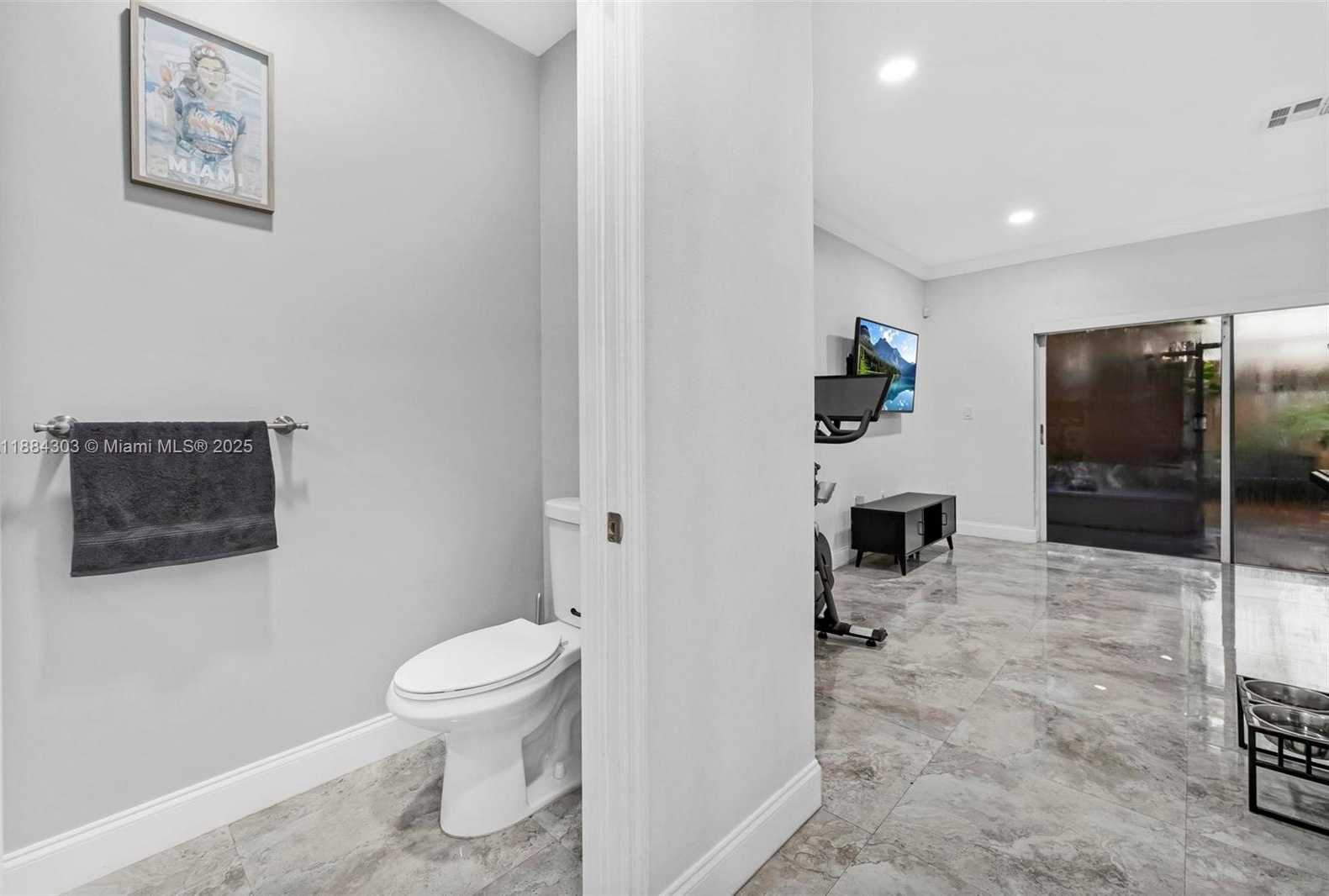 Small Image of 16618 NORTH WEST 71ST AVE, Miami Lakes Number 17