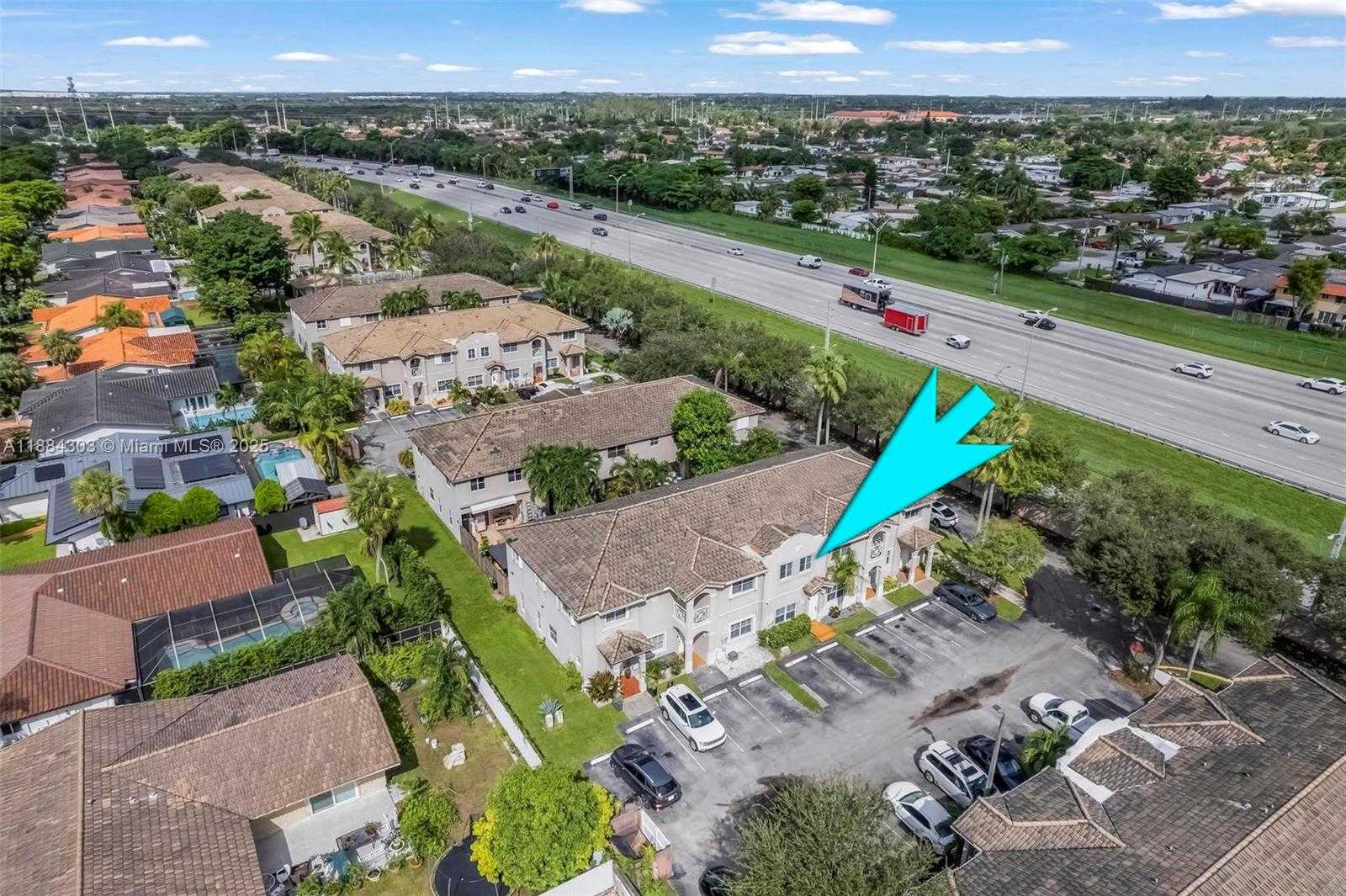 Small Image of 16618 NORTH WEST 71ST AVE, Miami Lakes Number 3