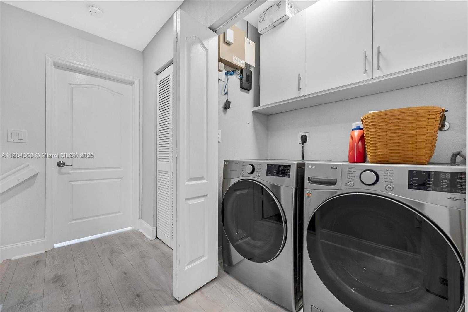 Small Image of 16618 NORTH WEST 71ST AVE, Miami Lakes Number 41