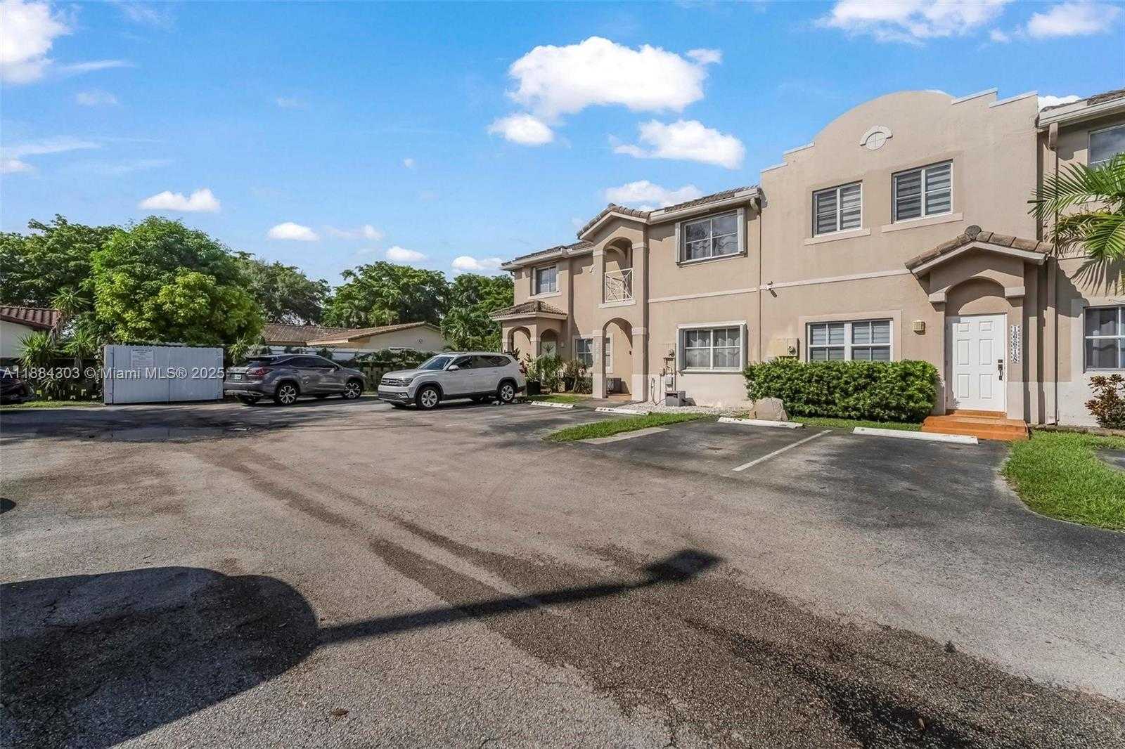 Small Image of 16618 NORTH WEST 71ST AVE, Miami Lakes Number 45