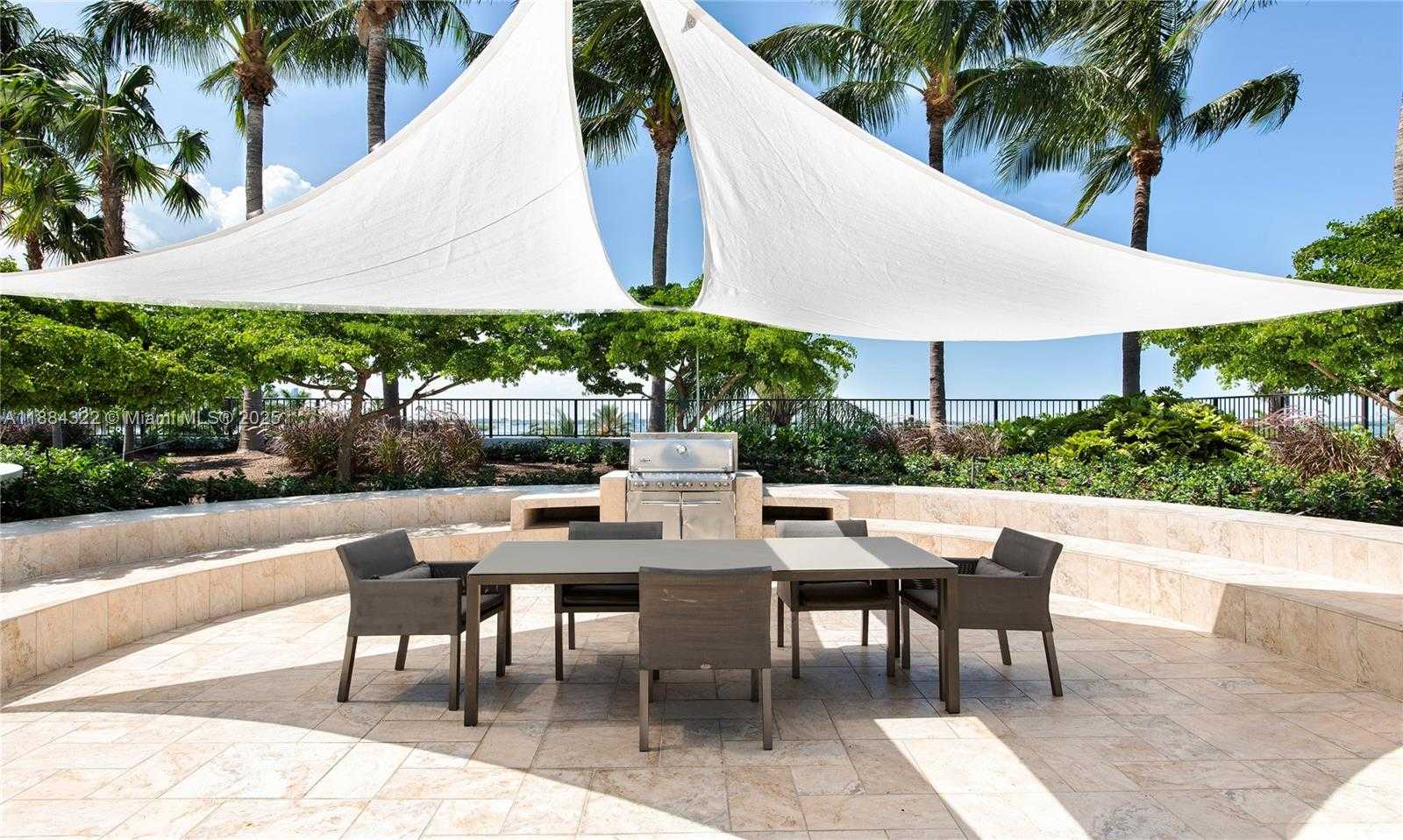 Small Image of 1000 VENETIAN WAY #1902, Miami Number 20