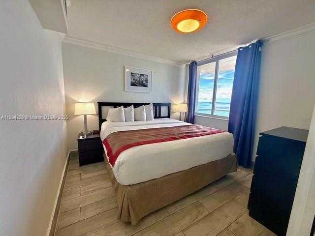 Small Image of 19201 COLLINS AVE #1016, Sunny Isles Beach Number 12