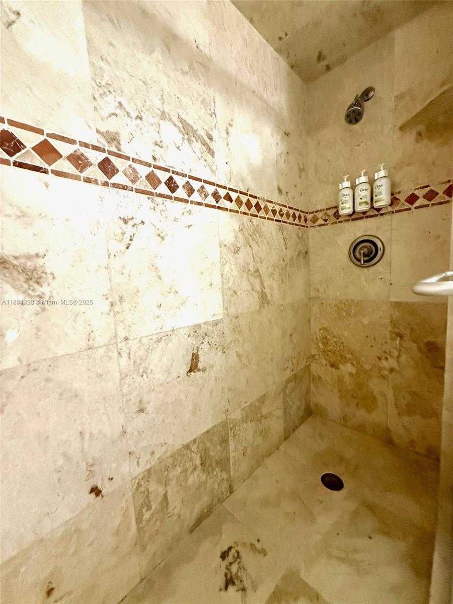 Small Image of 19201 COLLINS AVE #1016, Sunny Isles Beach Number 16