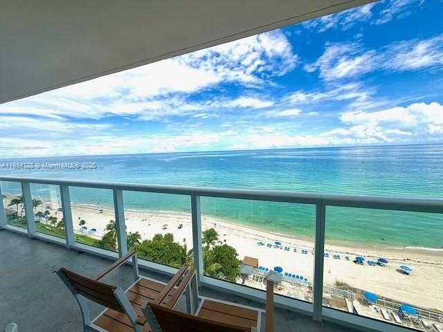 Small Image of 19201 COLLINS AVE #1016, Sunny Isles Beach Number 20