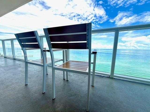 Small Image of 19201 COLLINS AVE #1016, Sunny Isles Beach Number 21
